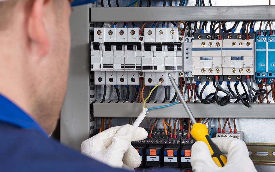 technicien électricien Saint-Maur-des-Fossés